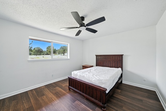 1421 Lake Shore Drive - 5