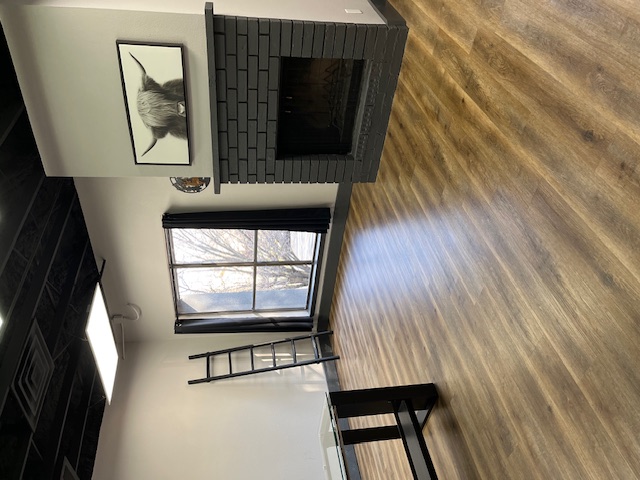 2400 Garden Park Ct. Ste C - Office Suite